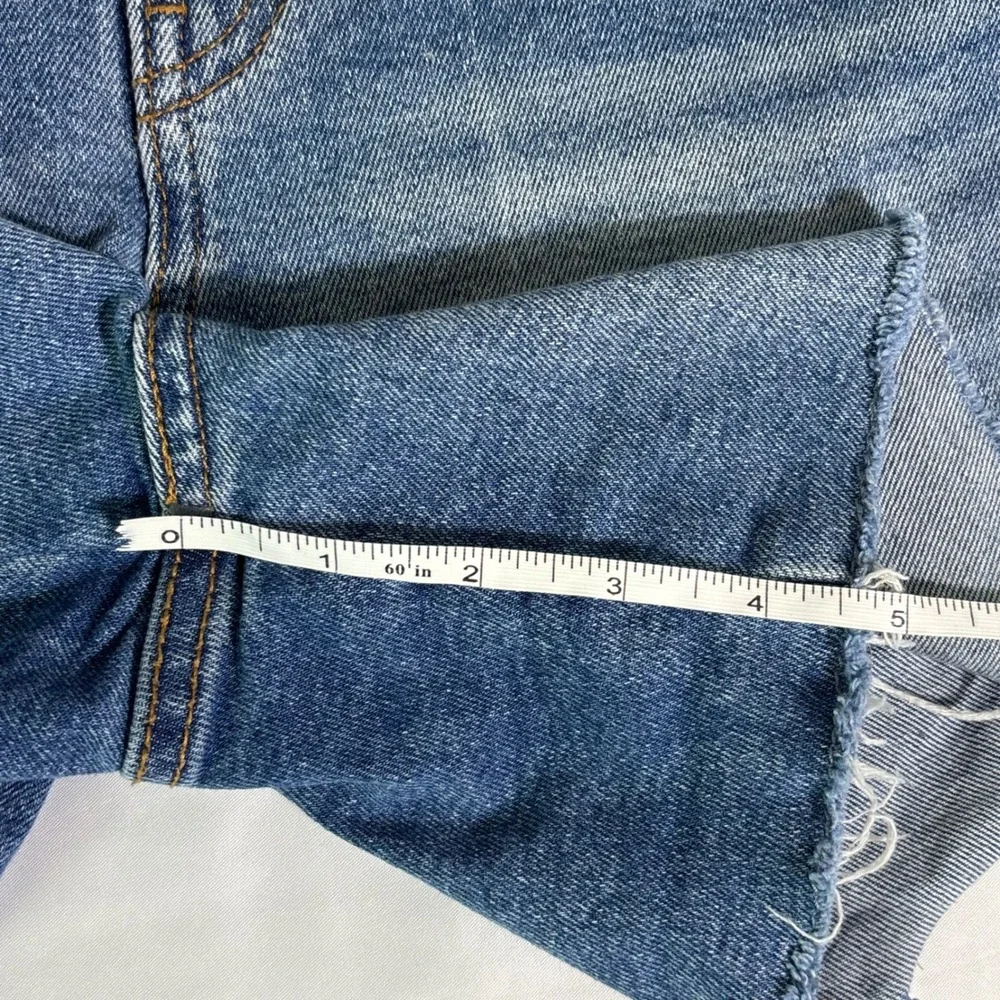 Signature by Levi Strauss Heritage High Rise Distressed Denim Shorts Medium Wash